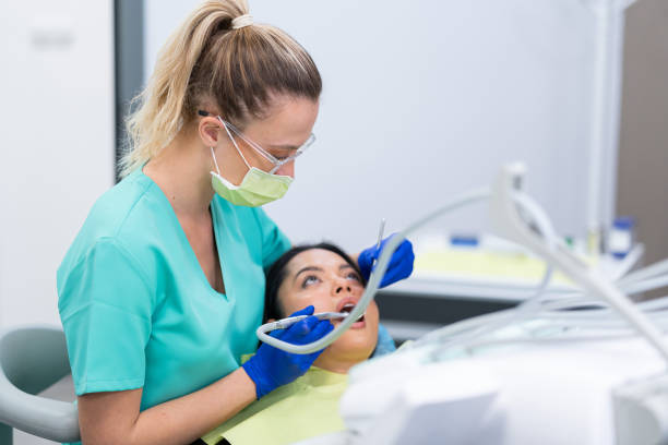 Best Emergency Tooth Extraction in Groveland, ID